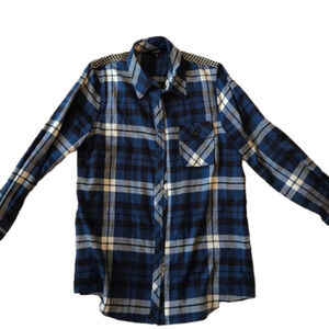 Women’s Size Medium Tolani Button Down Shirt. Cotton/ Viscose Blend.